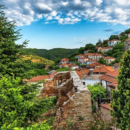 Small House With Garden & View Promirion Dış mekan fotoğraf